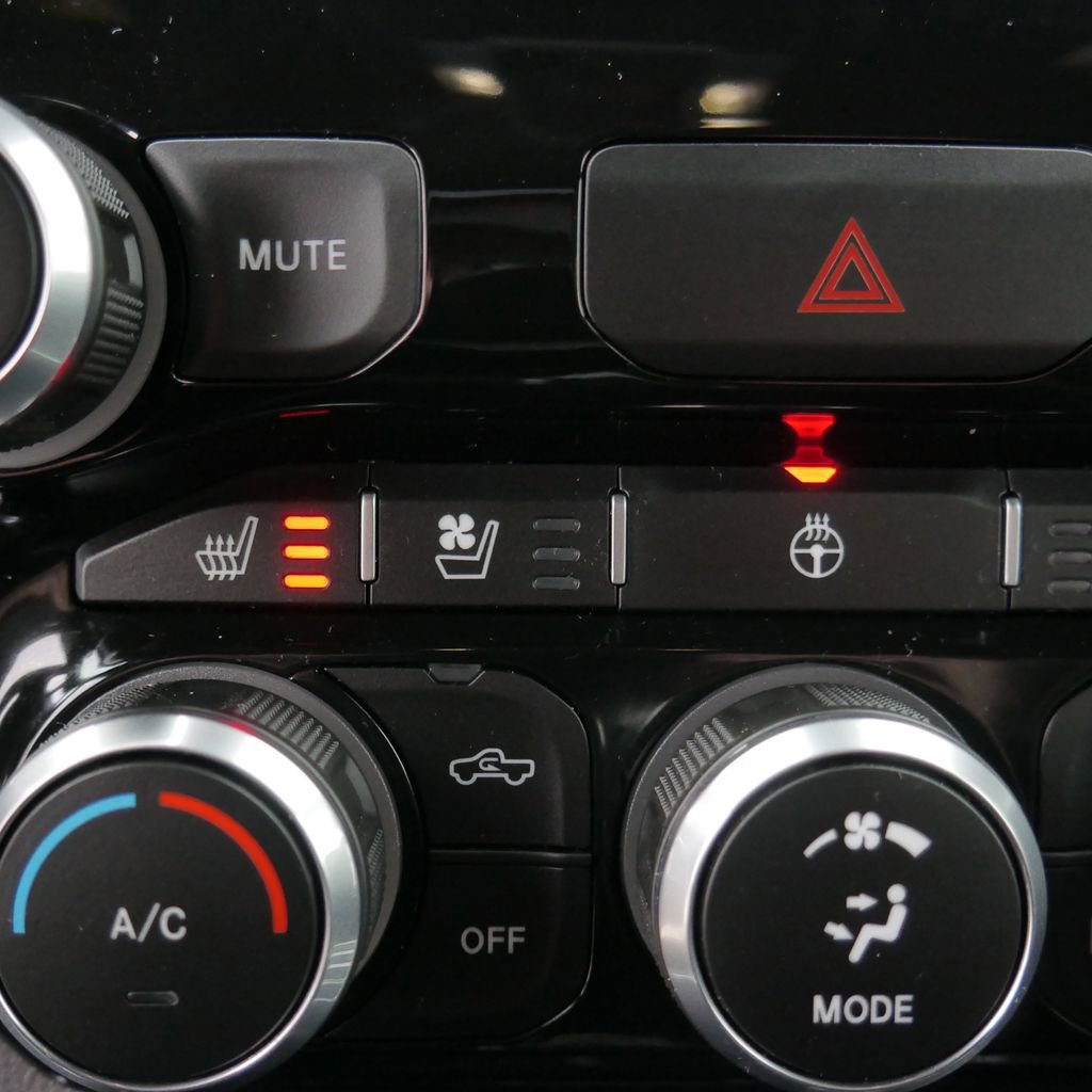 Used 2022 RAM 1500 Laramie w/ Sport Appearance Package image 30