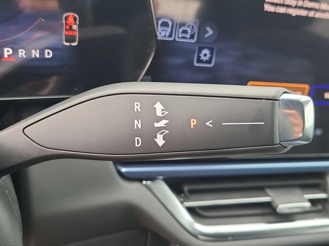 New 2026 Chevrolet Equinox EV LT w/ LPO, Blackout Package FWD image 19