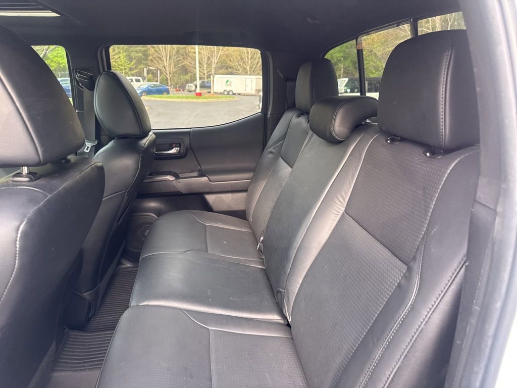 Used 2022 Toyota Tacoma TRD Sport w/ TRD Premium Sport Package image 12