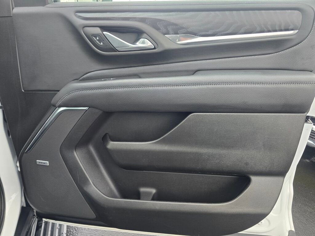 Used 2023 GMC Yukon XL Denali image 28