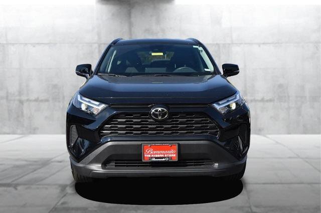 Used 2025 Toyota RAV4 XLE image 4