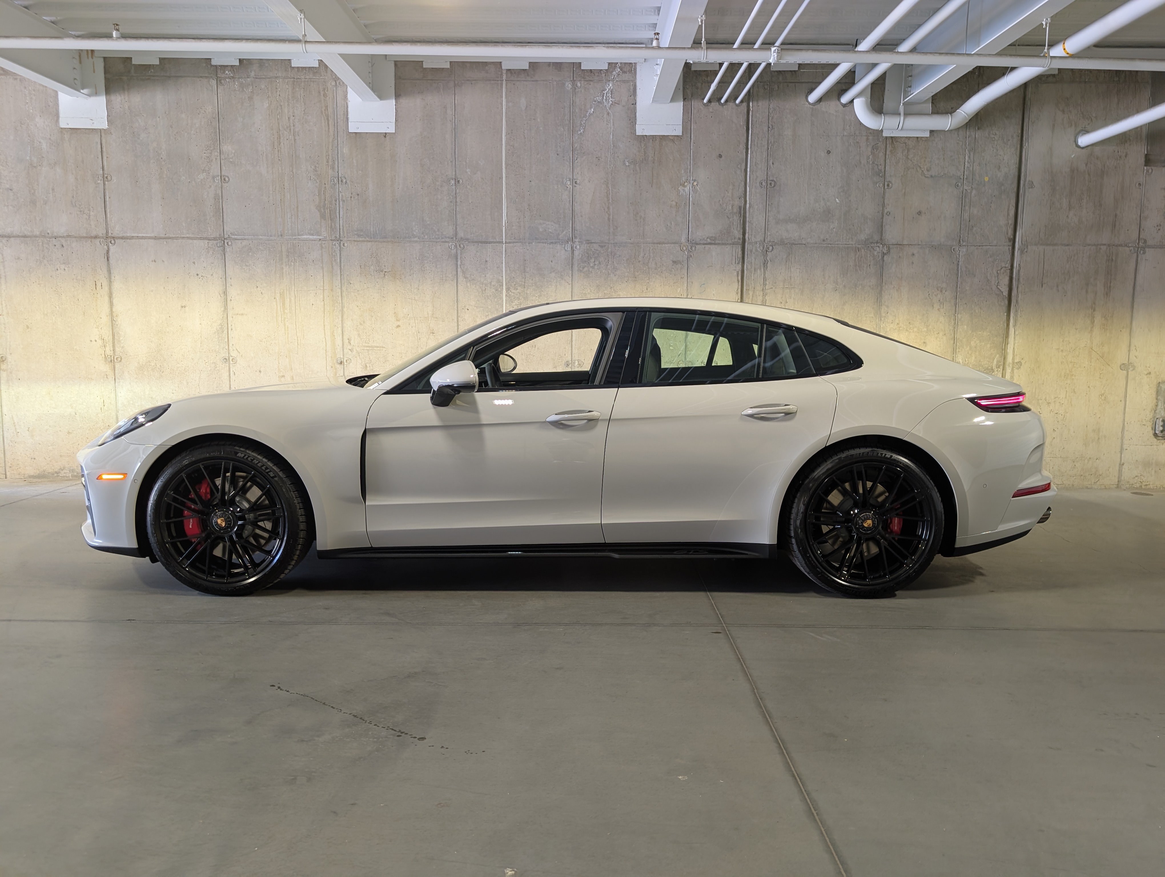 New 2026 Porsche Panamera GTS AWD/4WD image 2