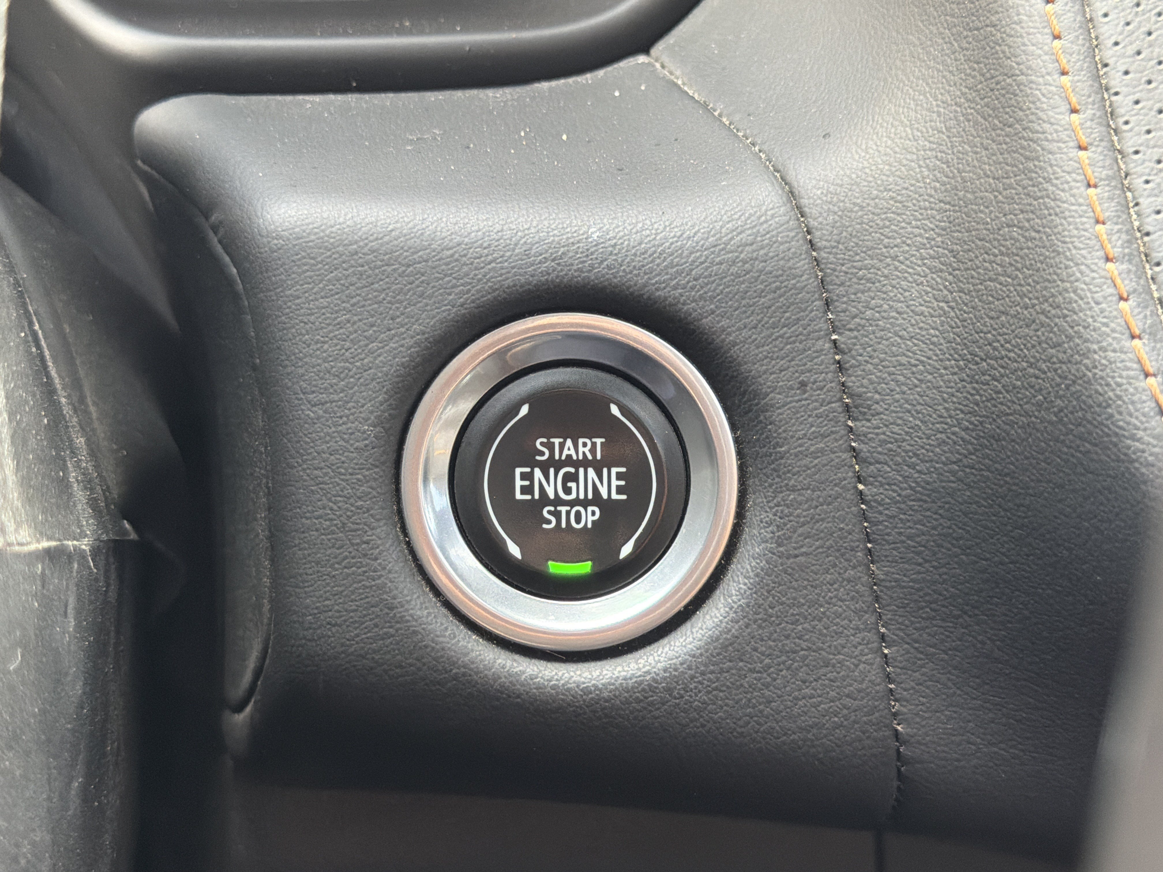 Used 2023 GMC Yukon AT4 w/ AT4 Premium Package AWD/4WD image 36