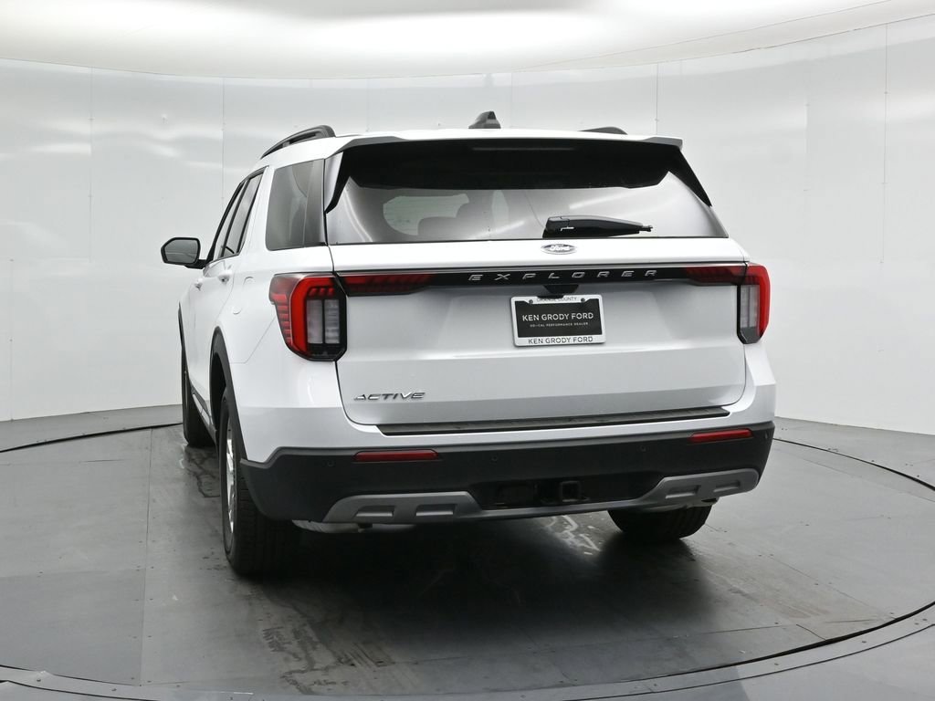 New 2026 Ford Explorer Active w/ Active Comfort Package RWD image 28