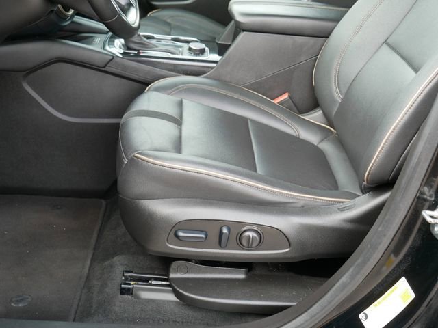 Used 2024 Chevrolet Blazer Premier AWD/4WD image 14