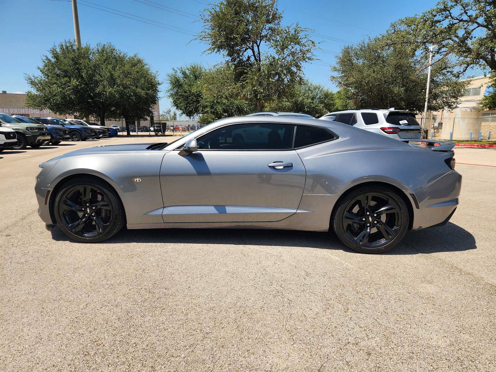 Used 2019 Chevrolet Camaro SS RWD image 4