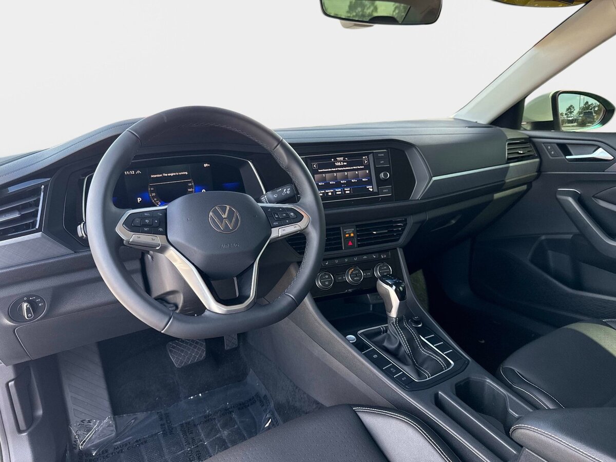 Used 2022 Volkswagen Jetta SE FWD image 14