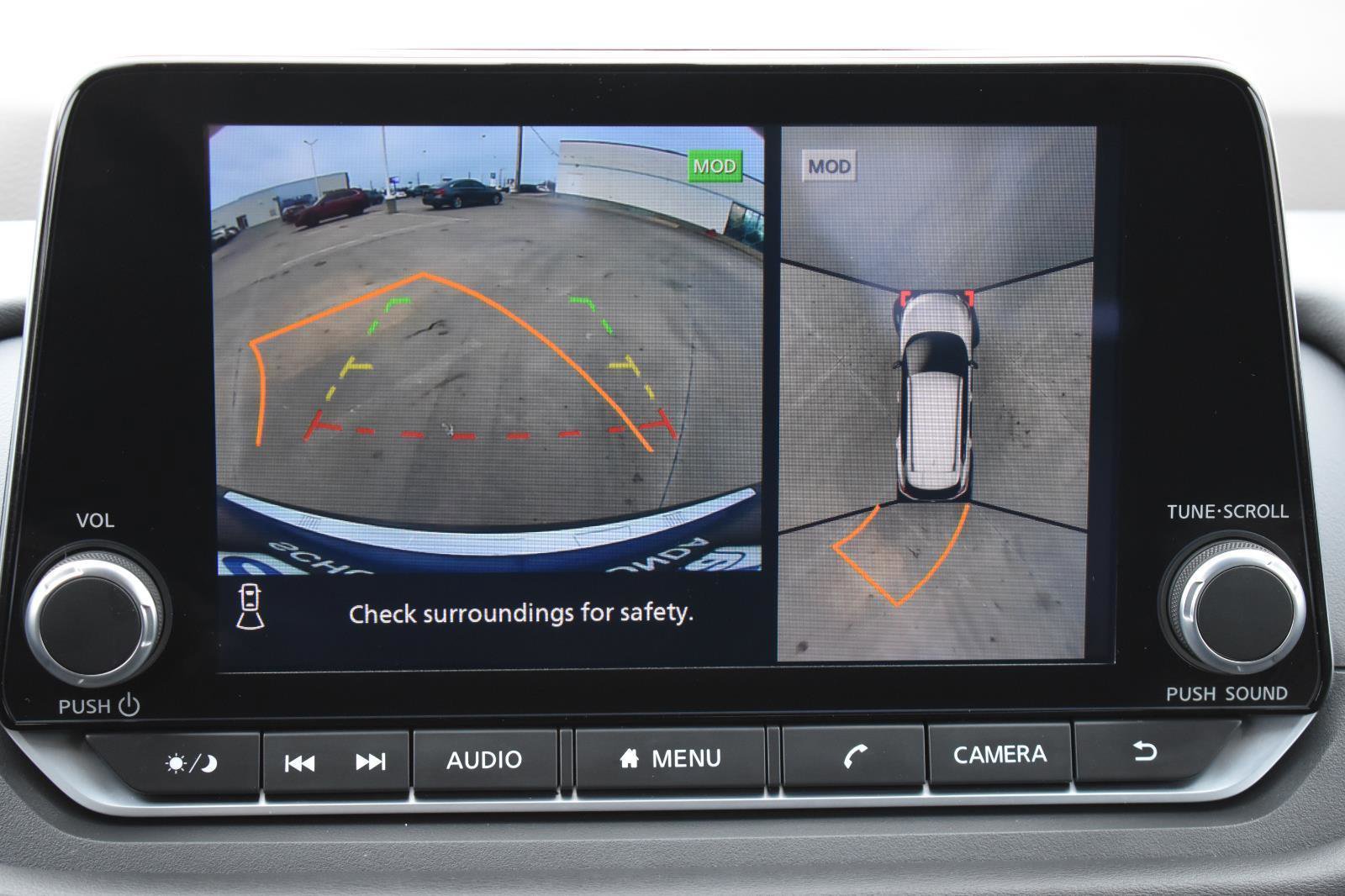 Used 2023 Nissan Rogue SL image 5