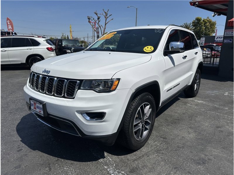 Used 2019 Jeep Grand Cherokee Limited image 3
