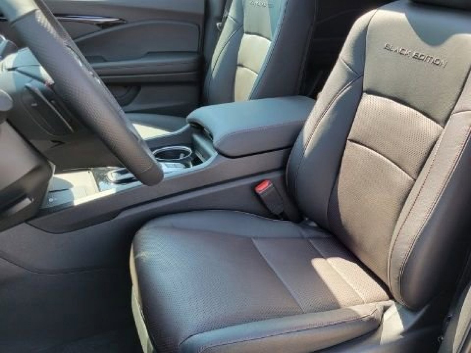 New 2026 Honda Ridgeline Black Edition image 8