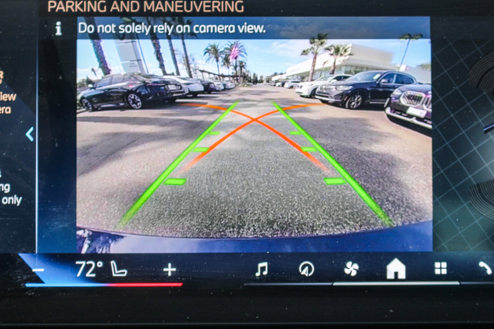 Certified 2024 BMW i4 eDrive35 w/ Convenience Package image 24