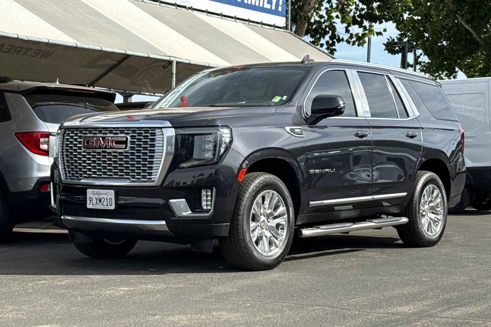 Used 2024 GMC Yukon Denali w/ Max Trailering Package AWD/4WD image 8