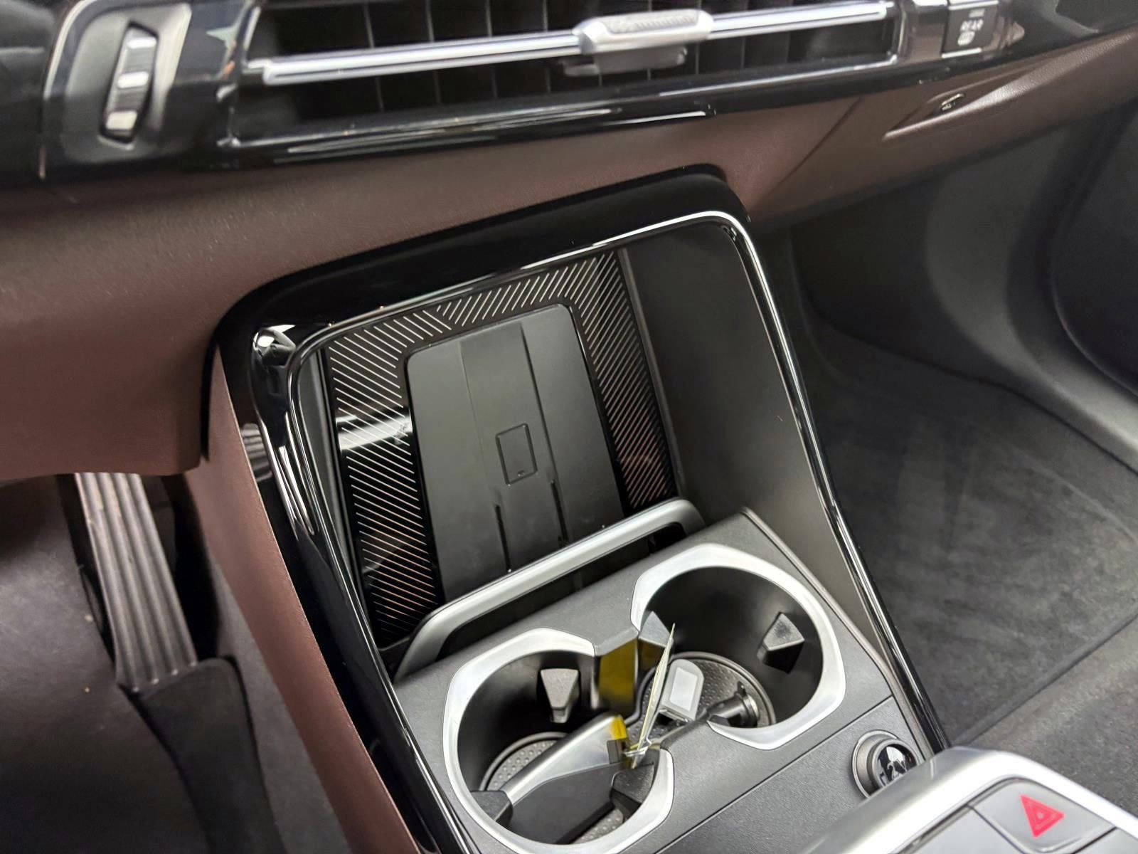 Used 2025 BMW X1 xDrive28i image 21