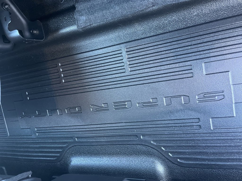 New 2026 Ford F250 XL w/ XL Chrome Package image 14