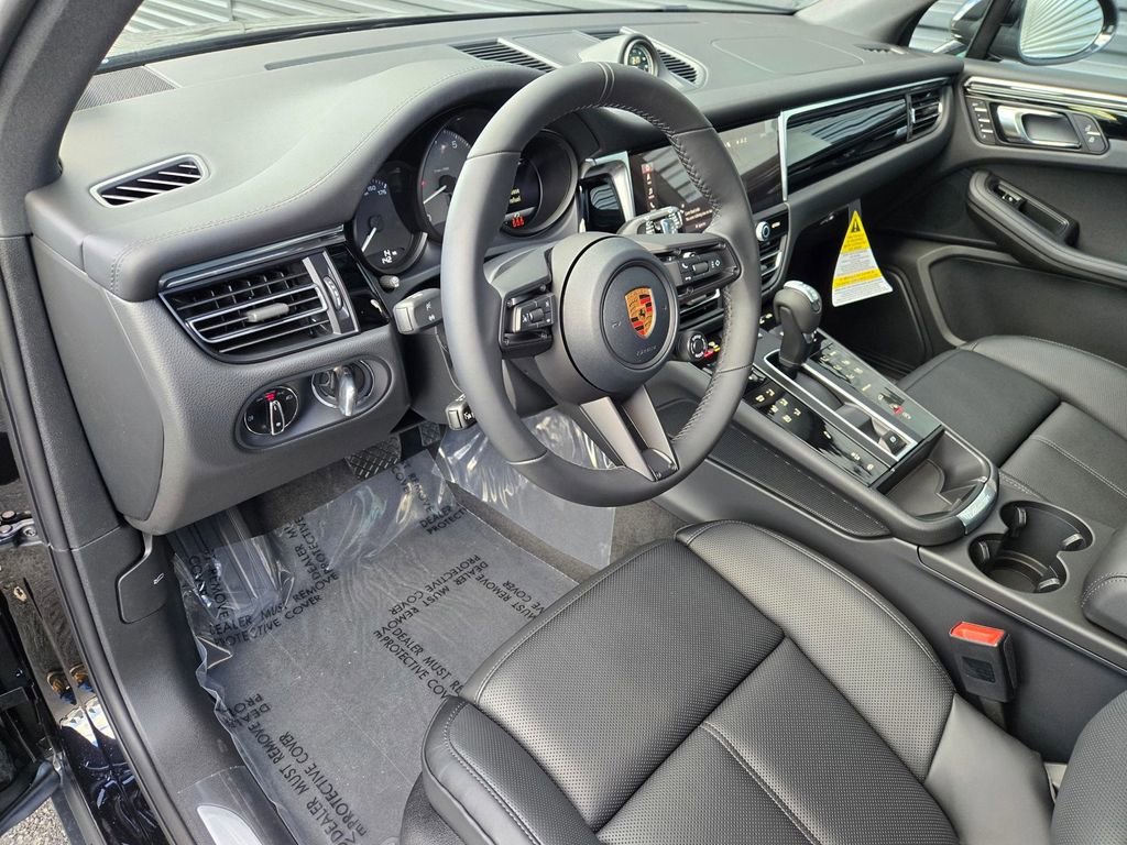 New 2026 Porsche Macan S image 4