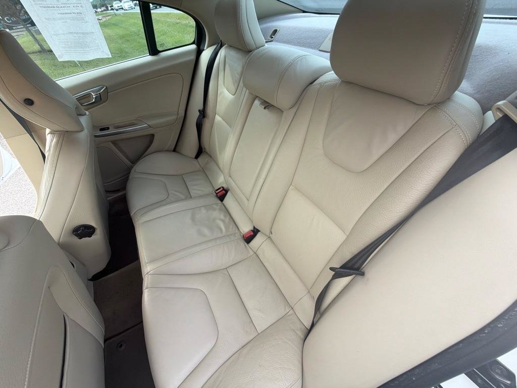 Used 2013 Volvo S60 T5 FWD image 25