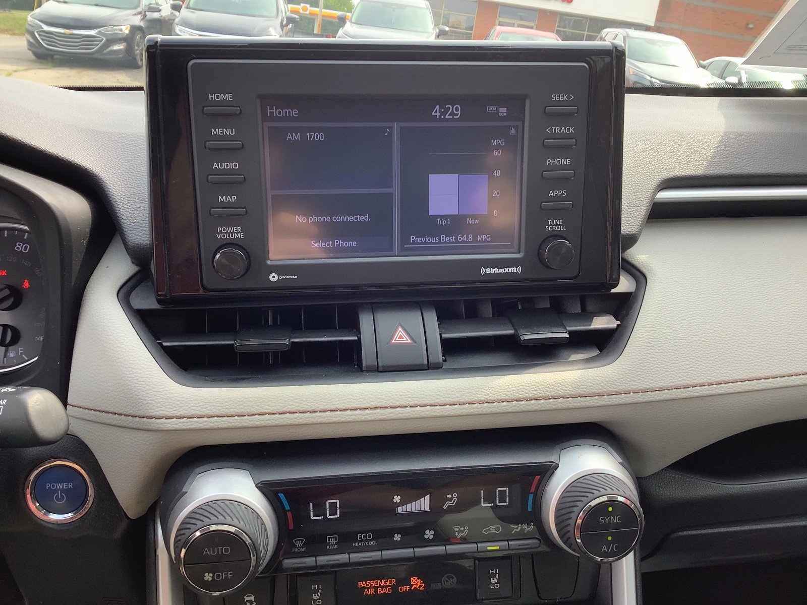 Used 2021 Toyota RAV4 XLE w/ Convenience Package image 15