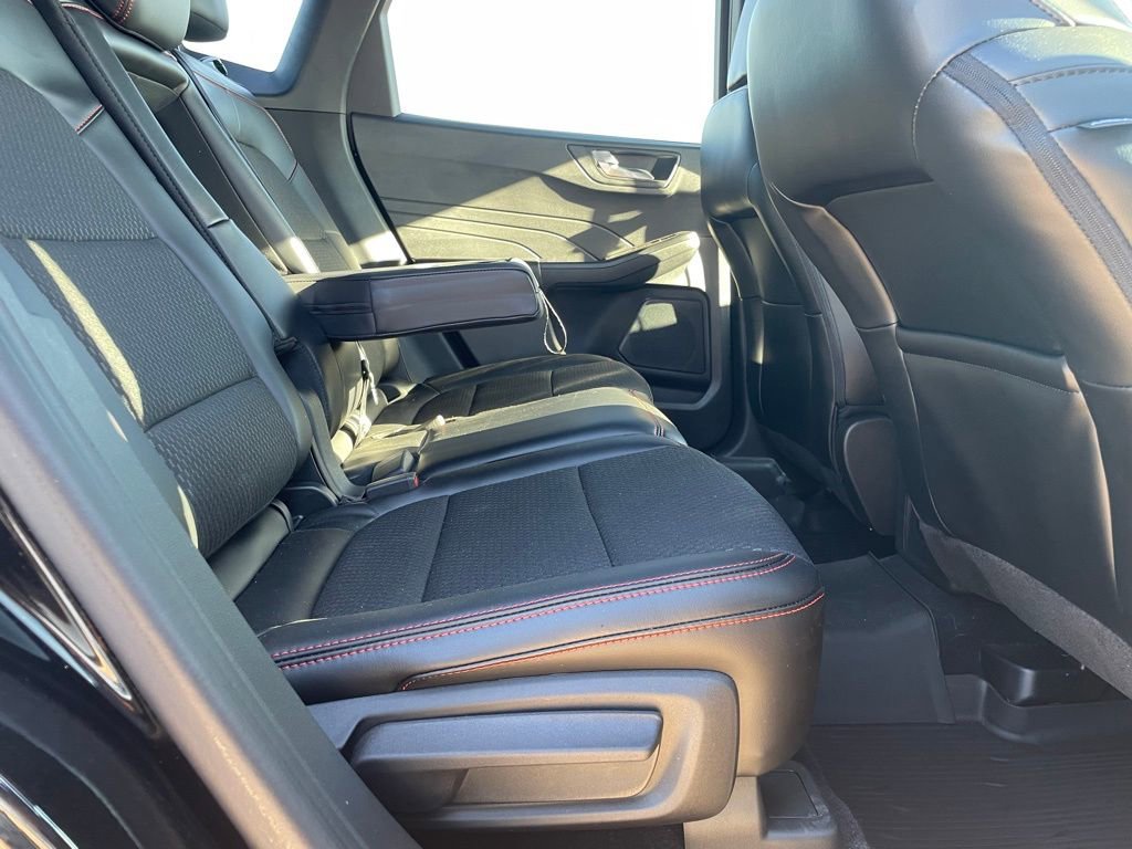 Used 2023 Ford Escape ST-Line w/ Tech Pack #1 image 18
