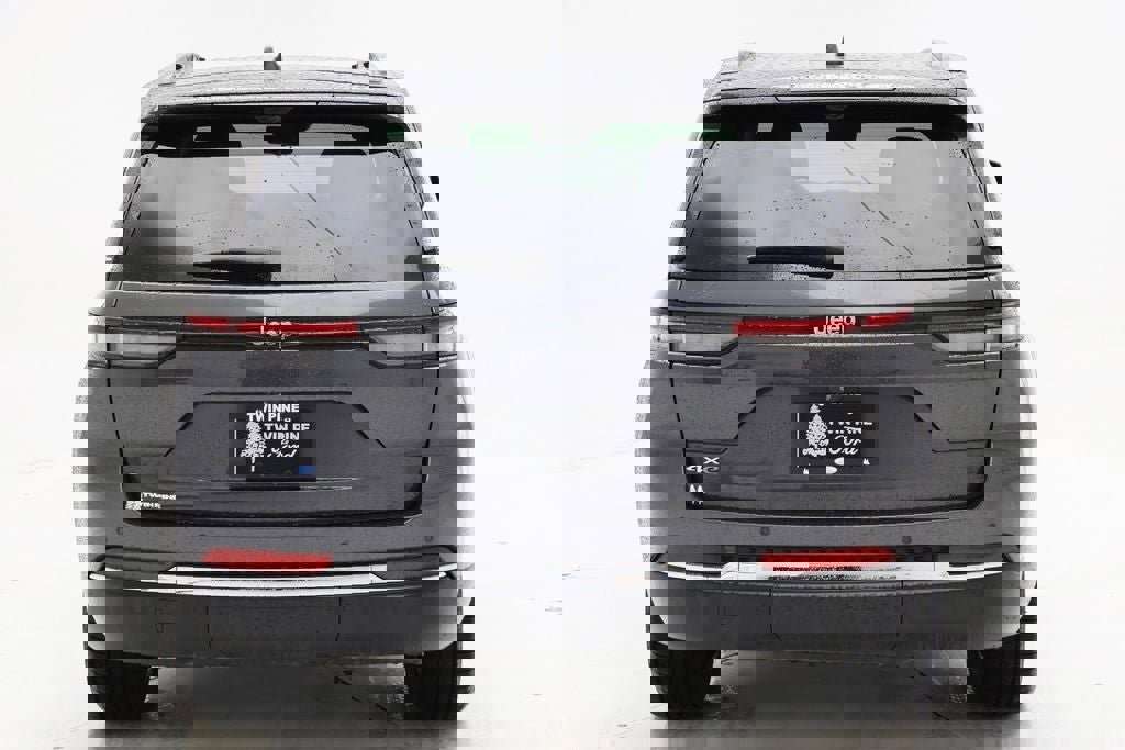 Used 2023 Jeep Grand Cherokee 4xe w/ Luxury Tech Group II image 7