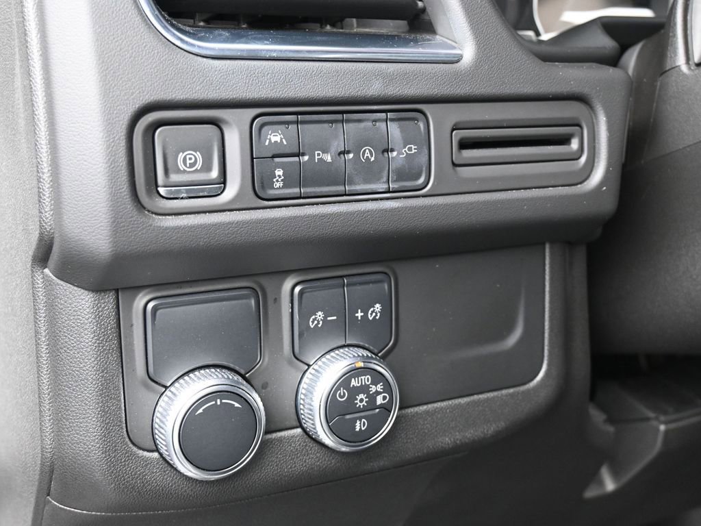 Used 2021 GMC Yukon SLE w/ Gmc Pro Safety Plus Package image 15