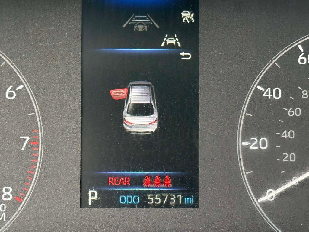 Used 2024 Toyota Corolla LE FWD image 5