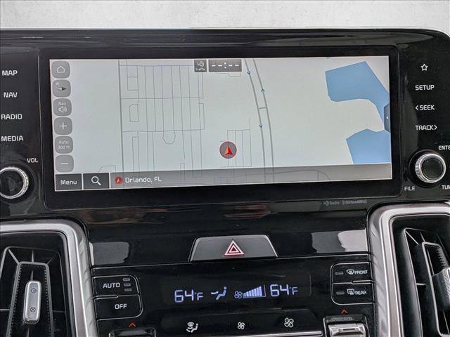 Used 2022 Kia Sorento EX w/ Panoramic Sunroof Package image 13