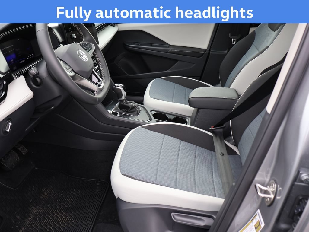 New 2026 Volkswagen Taos S FWD image 9