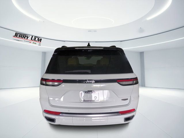 New 2025 Jeep Grand Cherokee Summit AWD/4WD image 4