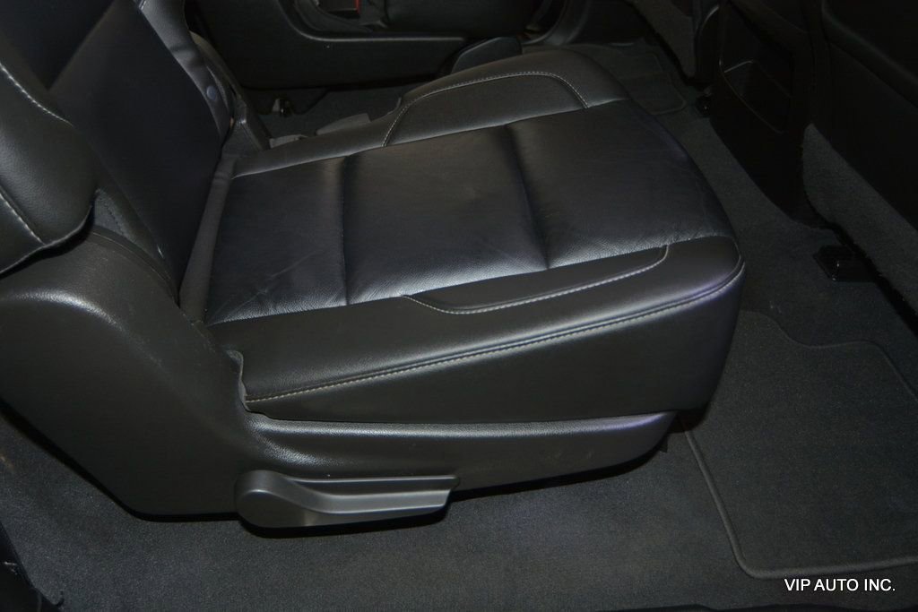 Used 2019 GMC Yukon XL SLT image 25