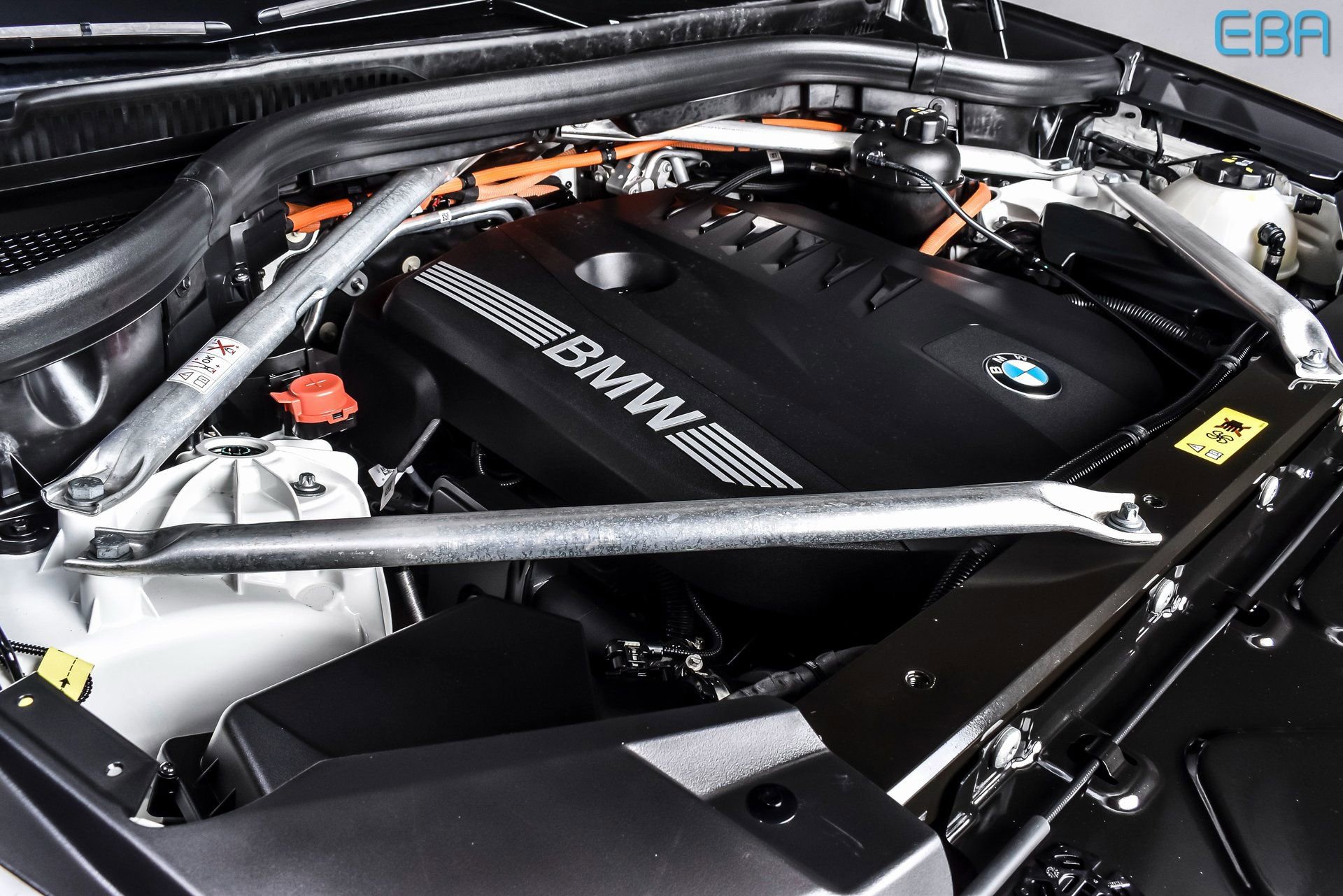 Used 2025 BMW X5 xDrive50e image 13