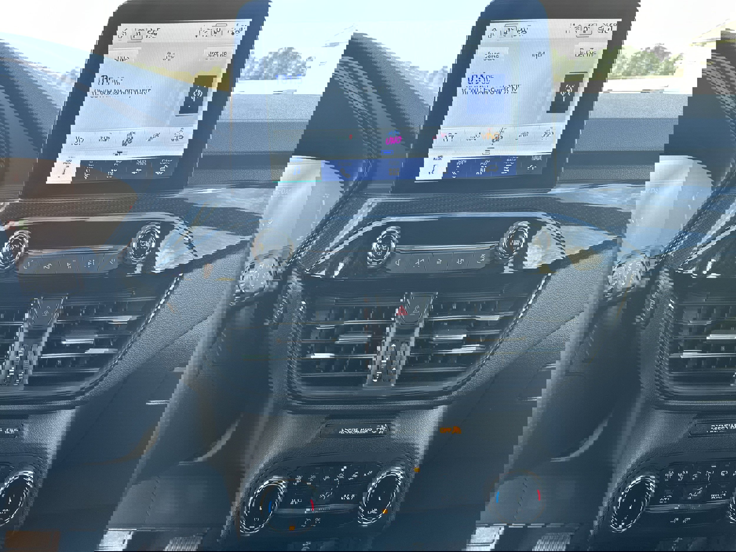 Used 2025 Ford Escape ST-Line image 28