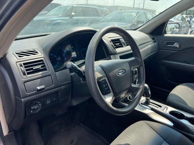 Used 2011 Ford Fusion SE w/ 202A Rapid Spec Order Code FWD image 9