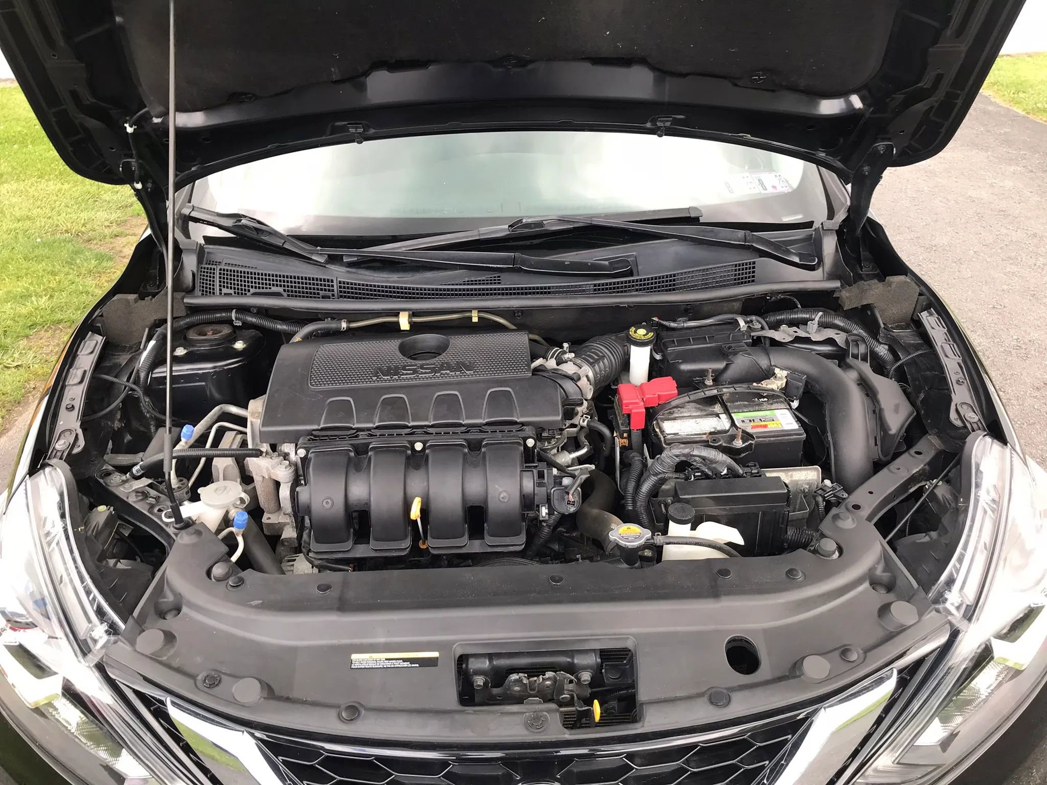 Used 2019 Nissan Sentra SR FWD image 50