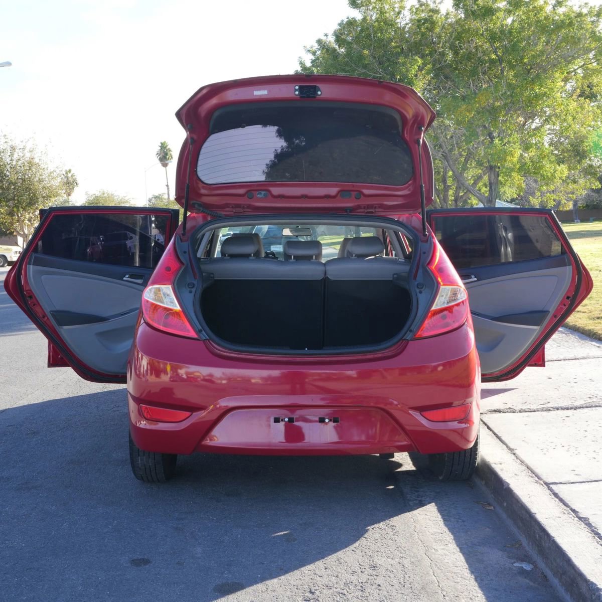 Used 2015 Hyundai Accent GS image 6