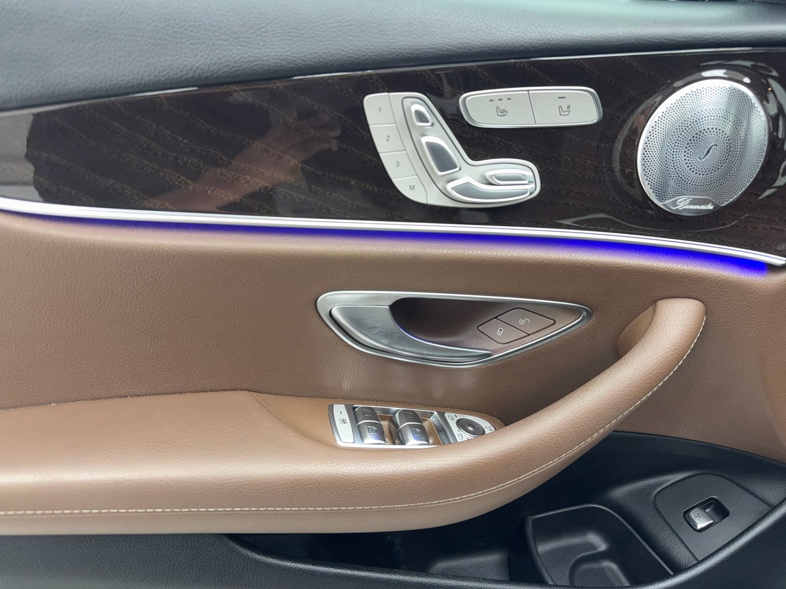 Used 2019 Mercedes-Benz E 300 w/ Premium 1 Package image 35