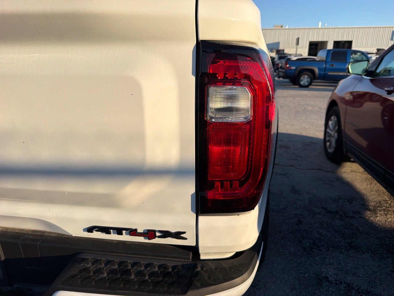 Used 2024 GMC Canyon AT4X AWD/4WD image 4