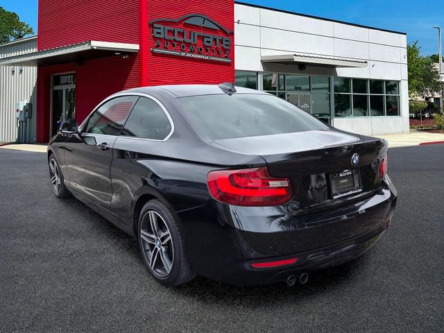 Used 2017 BMW 230i Coupe RWD image 4