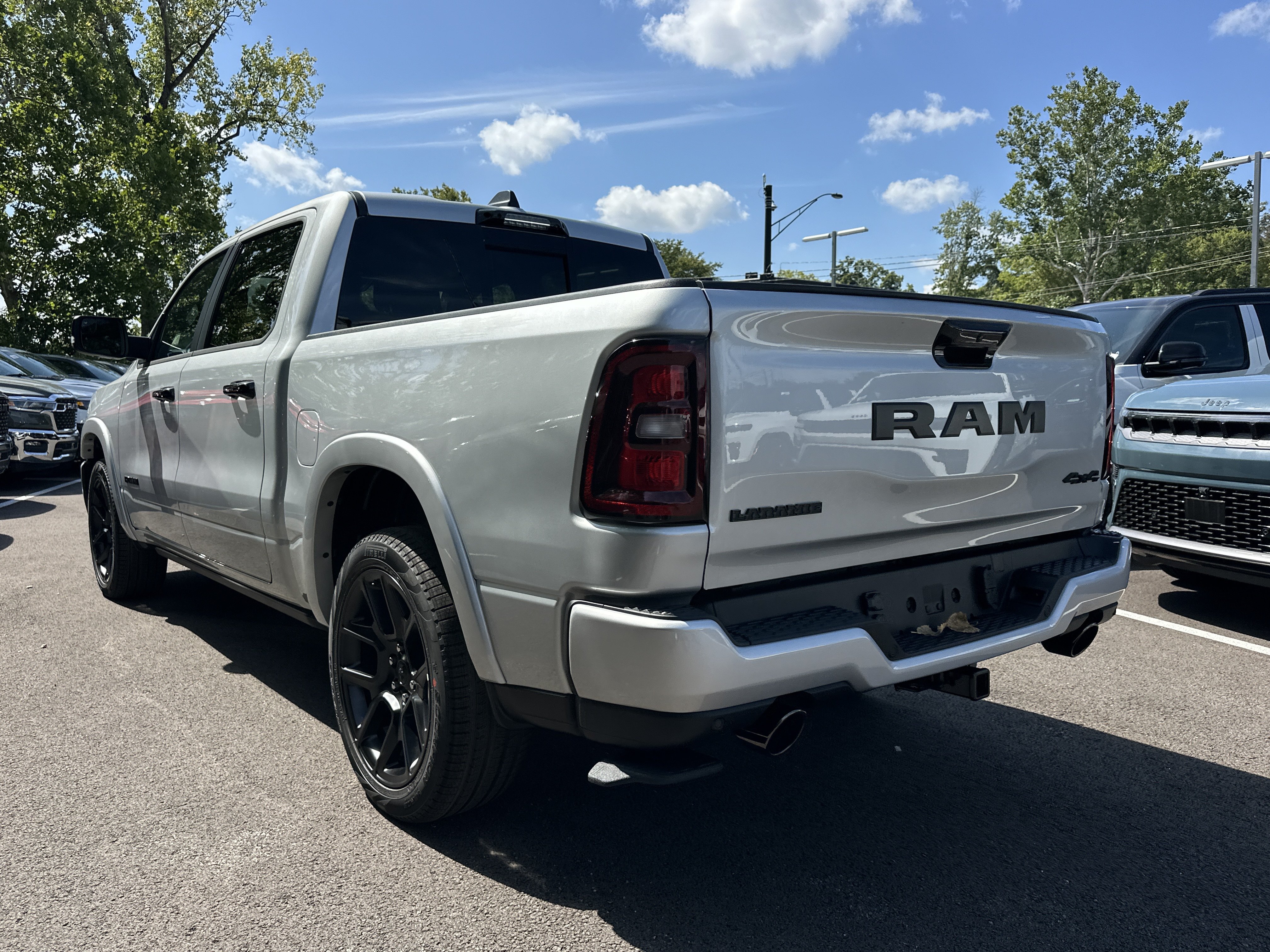New 2027 RAM 1500 Laramie w/ Night Edition AWD/4WD image 28