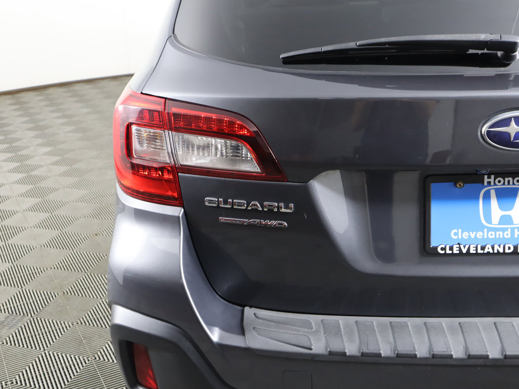 Used 2018 Subaru Outback 2.5i Premium AWD/4WD image 12