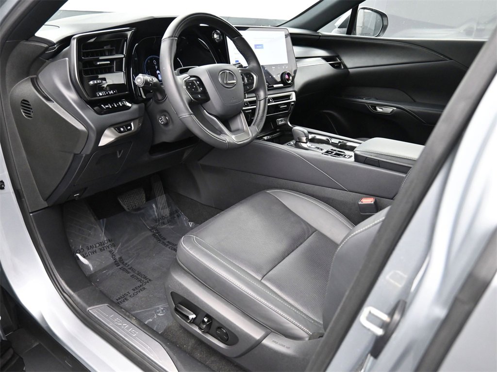 Used 2024 Lexus RX 350 Premium Plus image 2