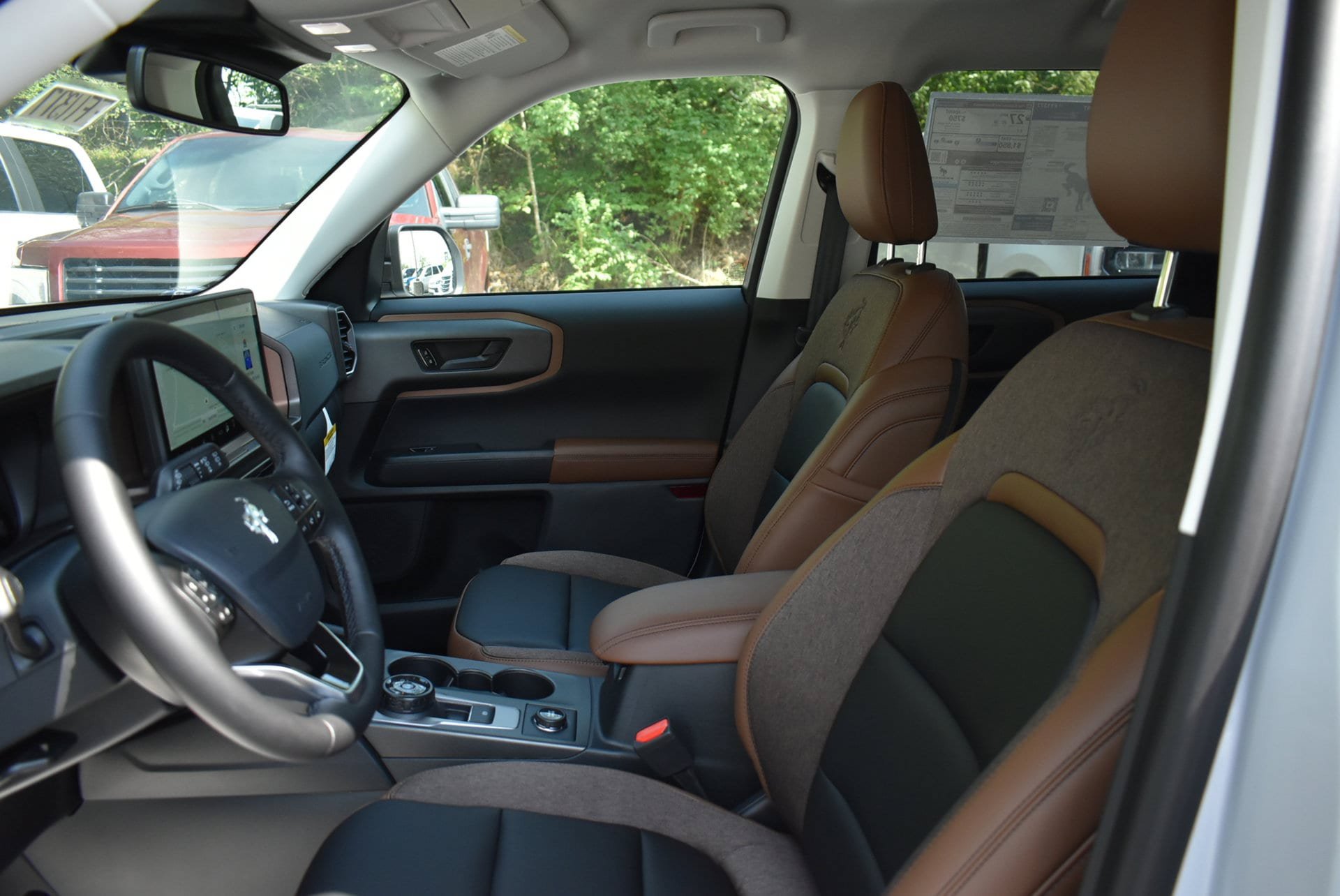 New 2026 Ford Bronco Sport Outer Banks w/ Outer Banks Tech Package+ AWD/4WD image 16