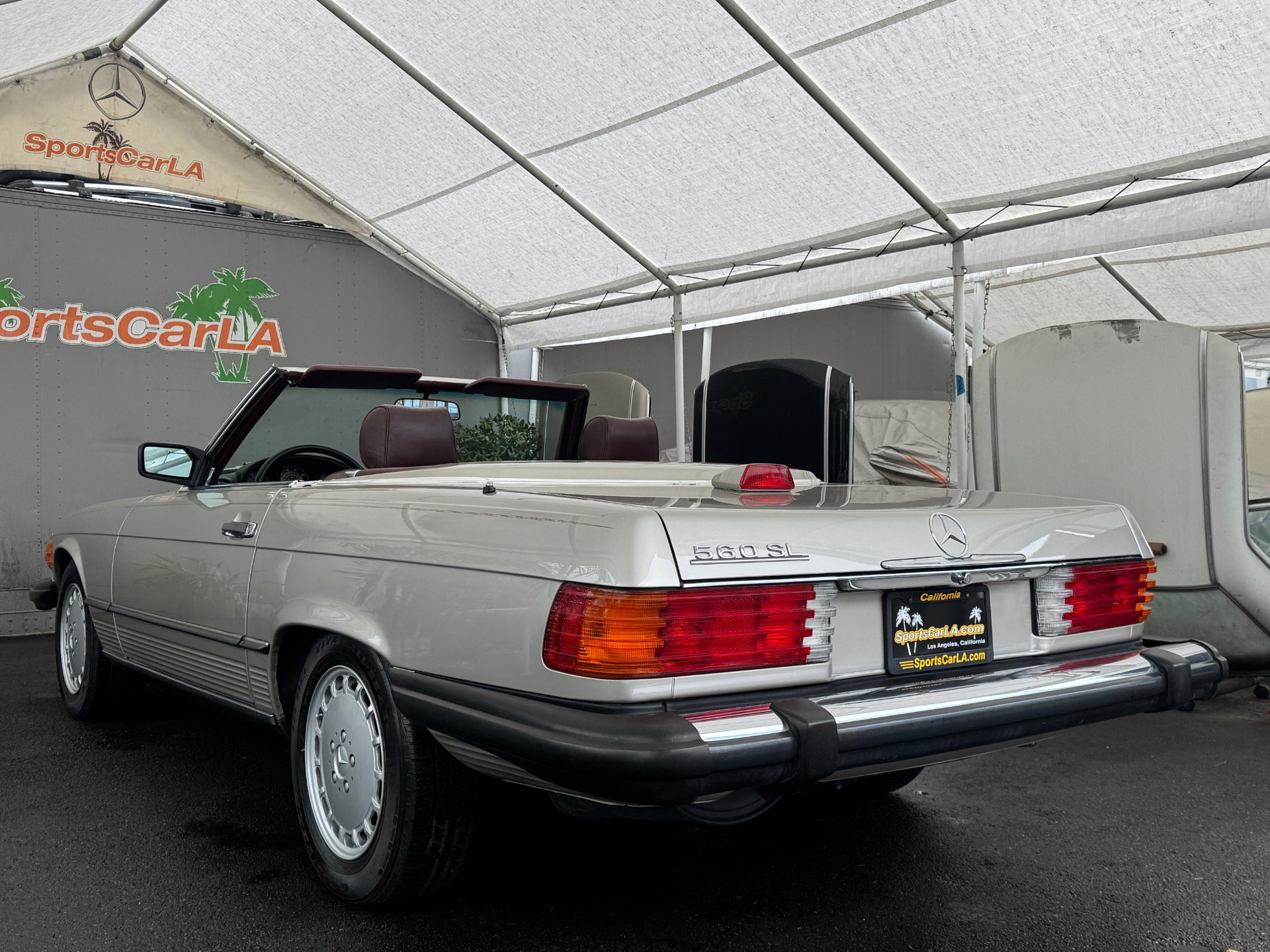 Used 1987 Mercedes-Benz 560 SL image 13