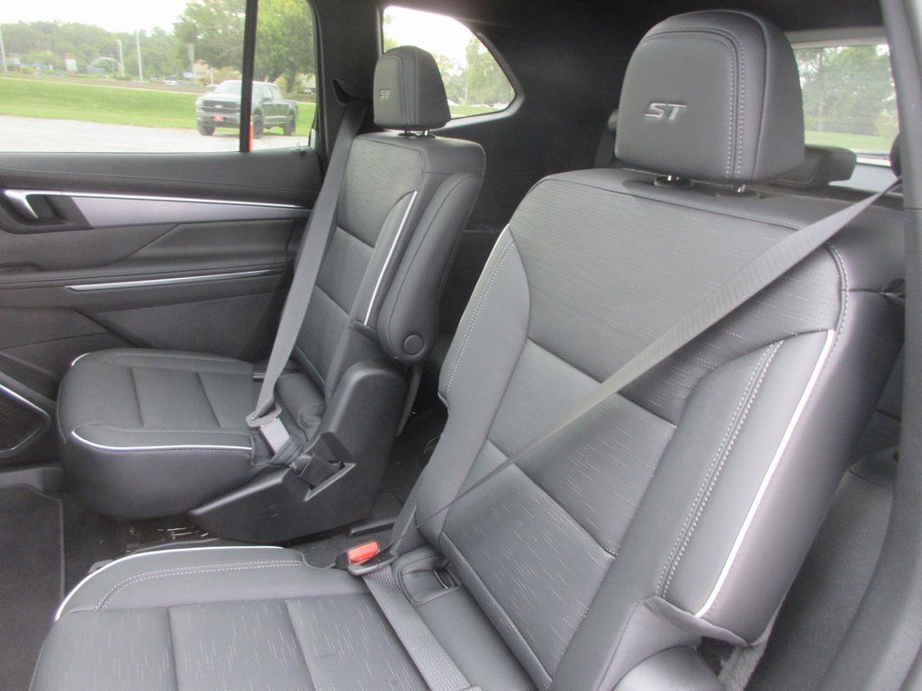 New 2026 Buick Enclave Sport Touring w/ Power Package image 16