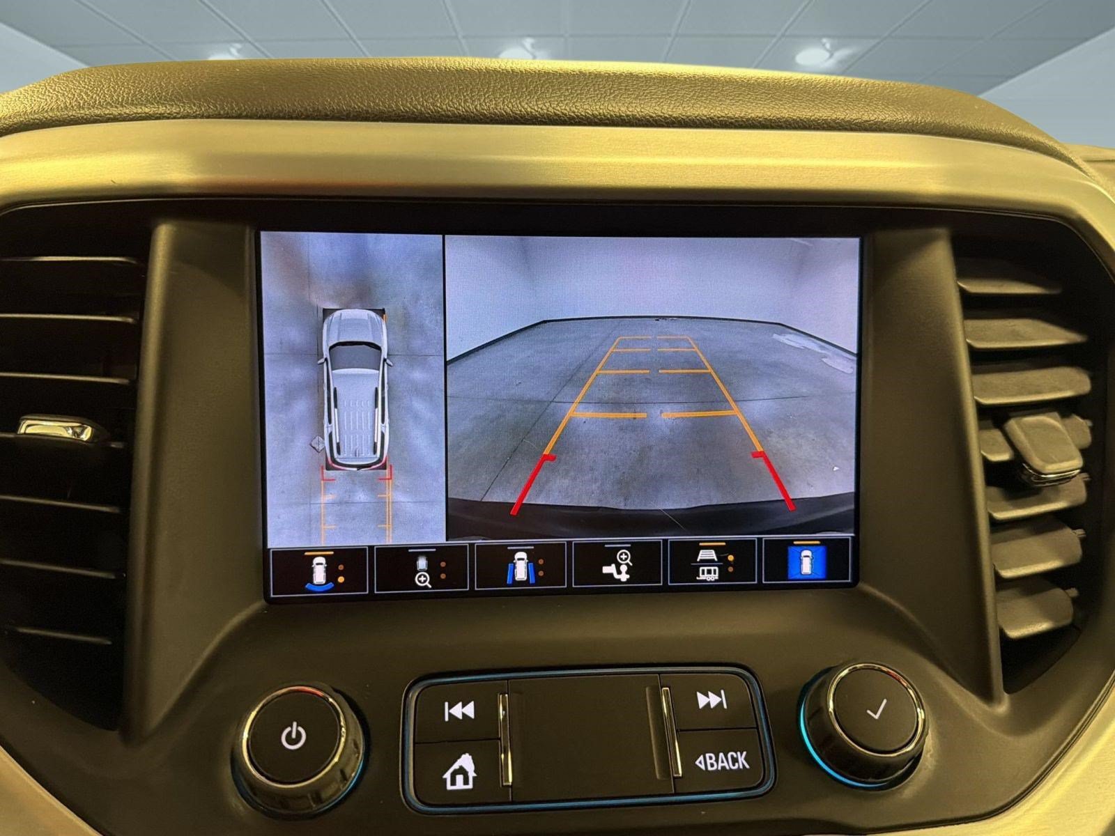 Used 2021 GMC Acadia SLT w/ Elevation Edition FWD image 18