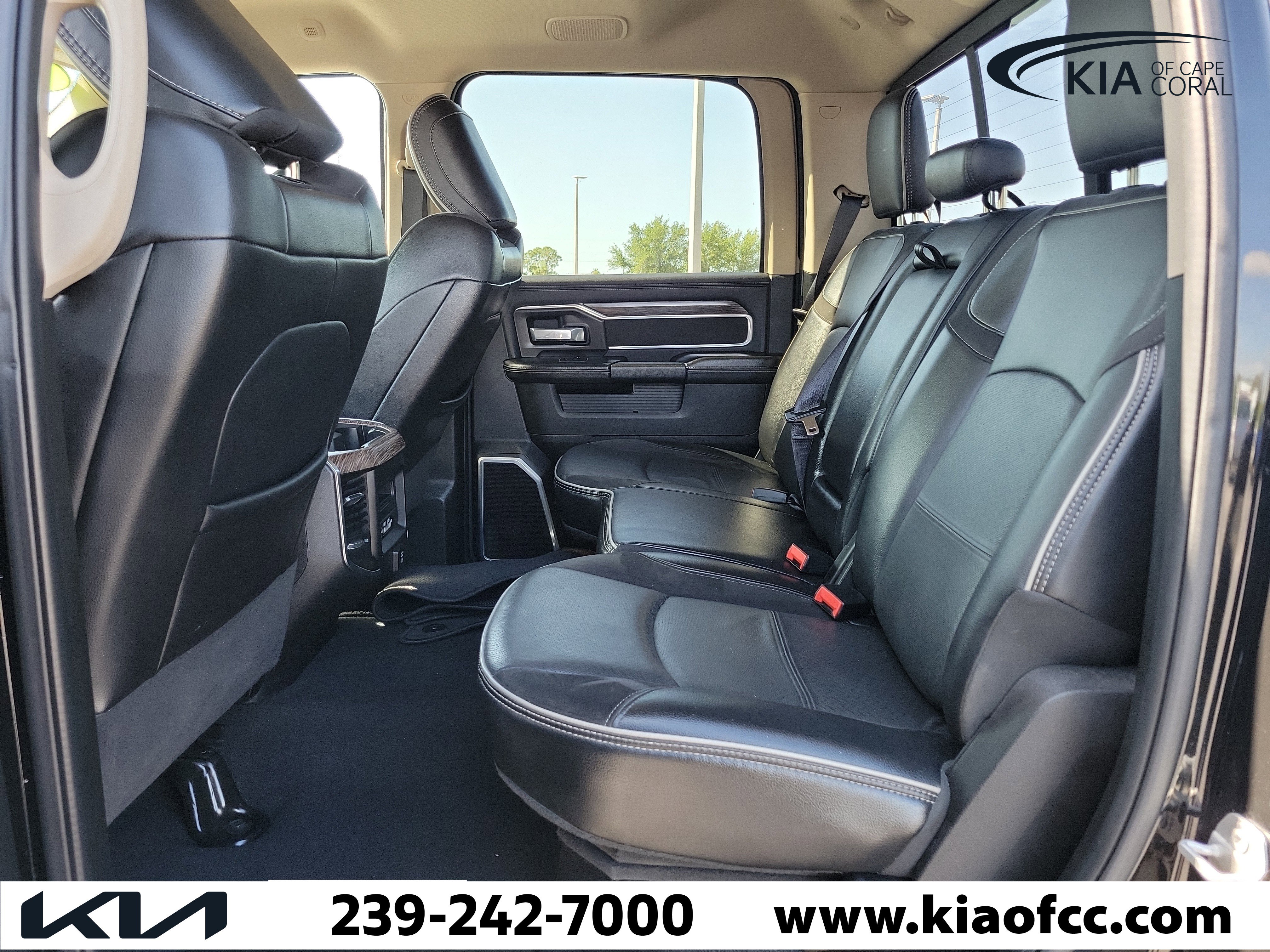 Used 2020 RAM 3500 Laramie AWD/4WD image 14