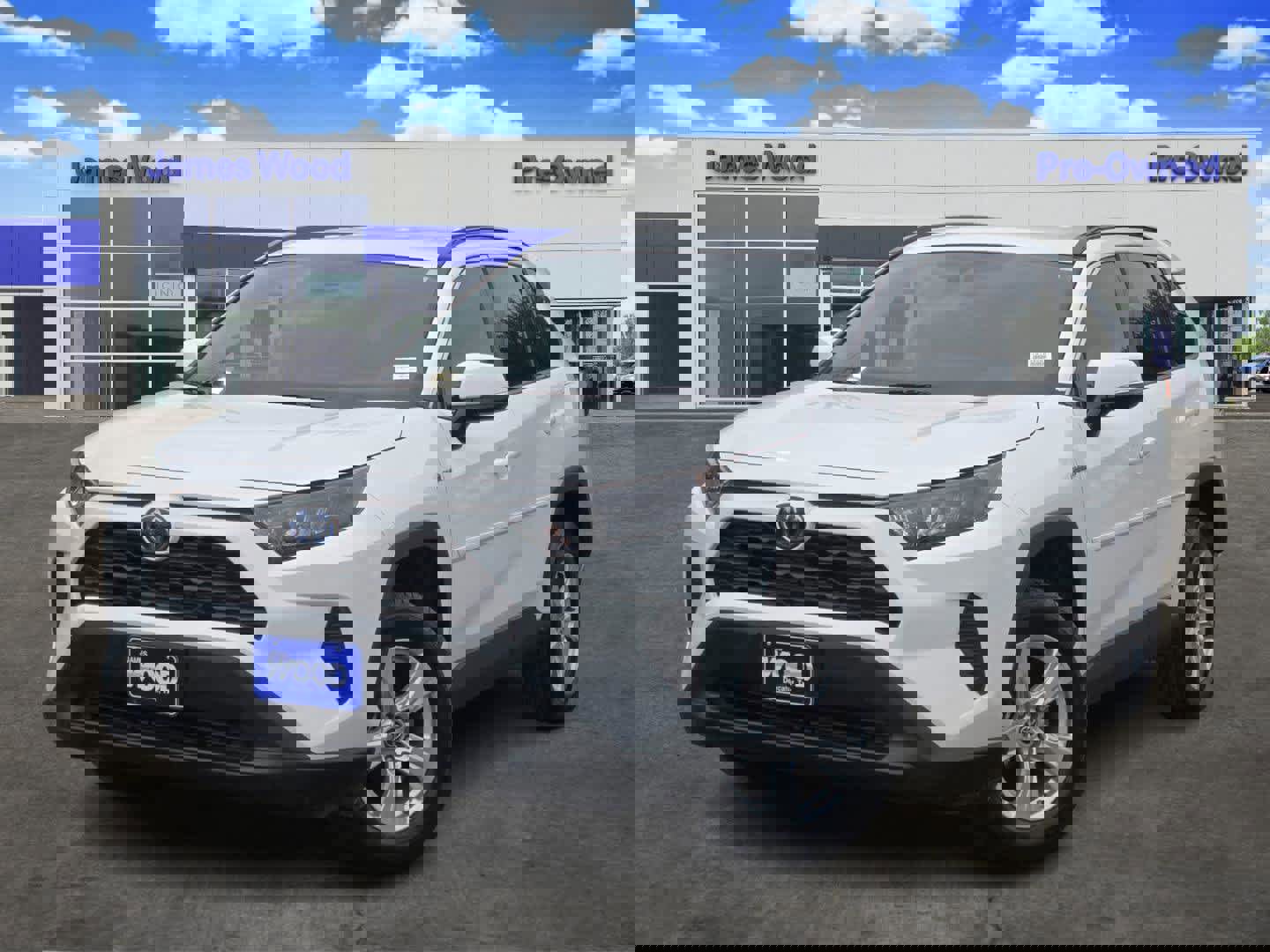 Used 2020 Toyota RAV4 LE image 1