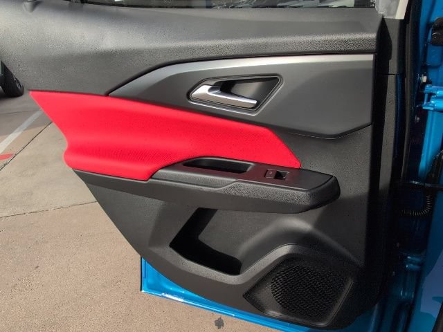 New 2026 Chevrolet Equinox EV RS FWD image 9