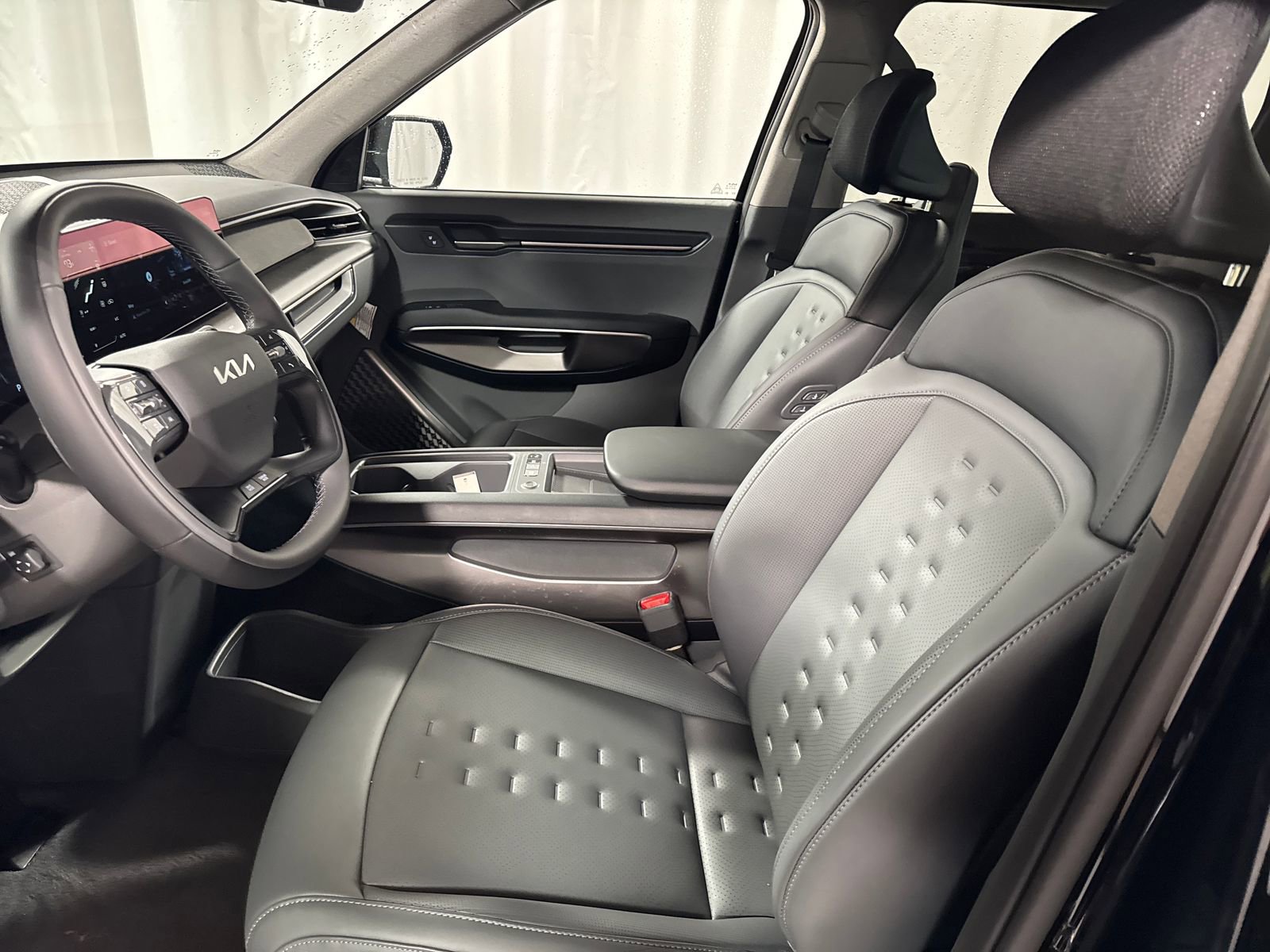 New 2026 Kia EV9 Wind AWD/4WD image 3