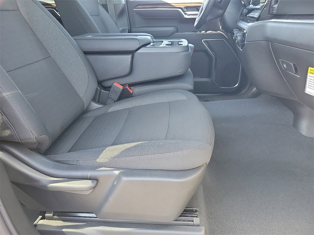 Used 2026 Chevrolet Silverado 1500 RST w/ RST Select Package image 15