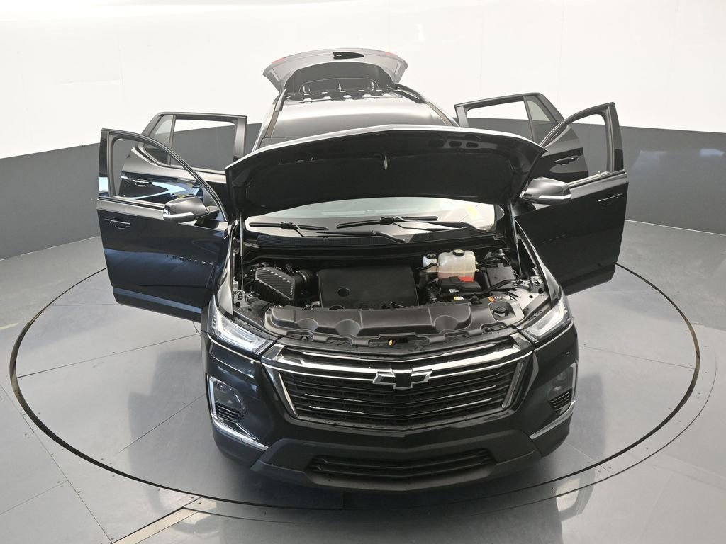 Used 2023 Chevrolet Traverse LT w/ Midnight/Sport Edition image 74